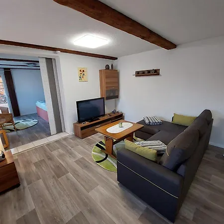 Appartement Fuer 2 Personen Mit Terrasse *